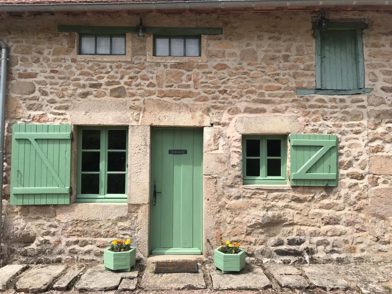 Morvan La Pastourelle Quarré-les-Tombes Buitenkant foto